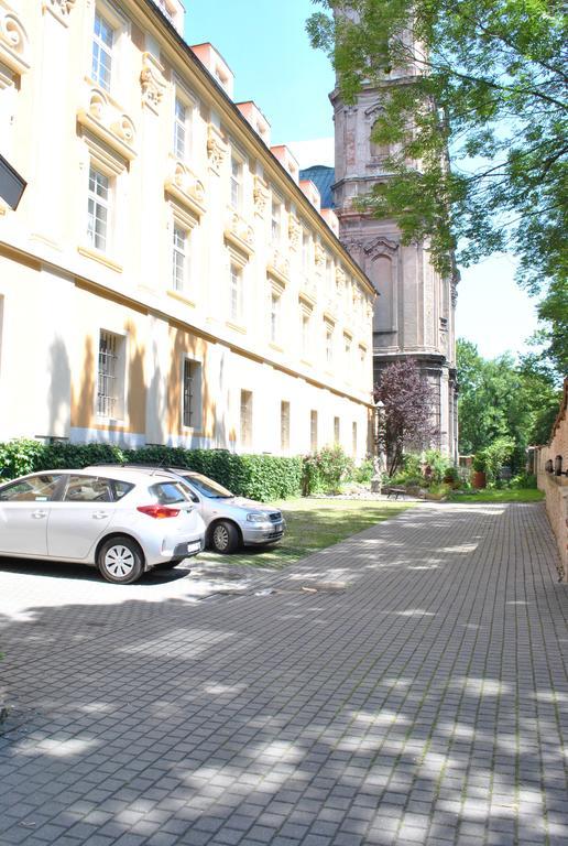 Апартаменты Diecezjalny Dom Formacyjny Ныса Экстерьер фото